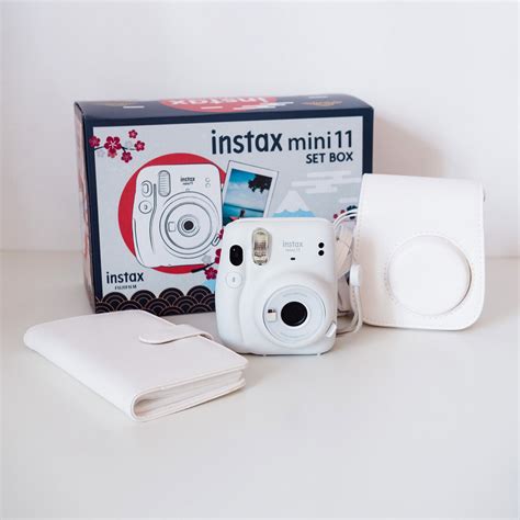 Instax FUJIFILM zestaw Aparat Instax Mini 11 biały album pokrowiec