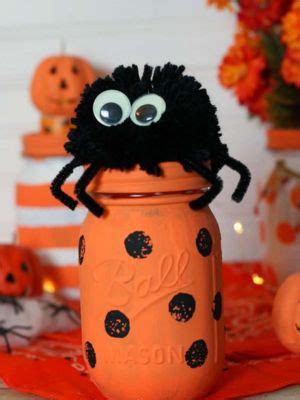 41 Best Fall Mason Jar Crafts - Kiwi & Plums