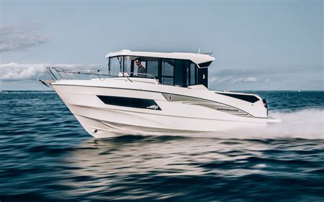 Beneteau Barracuda 9: Versatile cruiser offers something for everyone