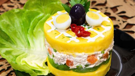 Causa Limeña de Pollo RECETA PERUANA Sazón y Corazón YouTube