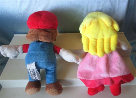 Super Mario Bros Princess Peach and Mario Plush Toy Nintendo Soft ...