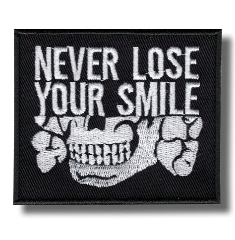 Never Lose Embroidered Patch 8x7 Cm Patch