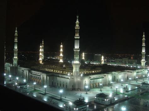 Masjid Nabawi Night time, Madina