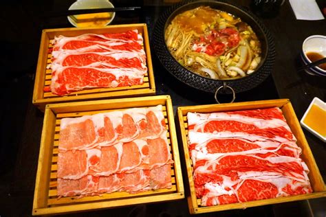 鍋ぞう新宿東口店｜東京新宿和牛壽喜燒吃到飽，黑毛牛、松阪豬涮涮鍋，東京新宿必吃美食 猴屁的異想世界