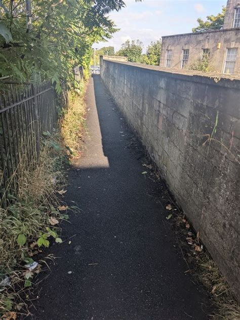 Path Towards Trowbridge Railway Station Jaggery Cc By Sa 2 0