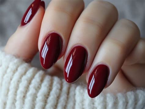 The Naked Manicure Nail Colour Ideas The Latest Minimalist Nail Trend Chic Style Collective
