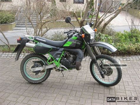 1992 Kawasaki KMX 200 Special Edition