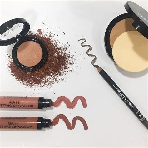 Enhance Your Natural Look With A Nude Color Palette And Showcase Your