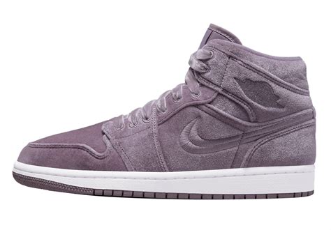 Air Jordan Mid Wmns Purple Velvet Dq Kicksonfire