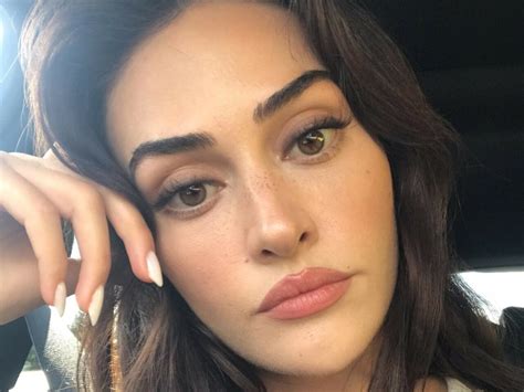 Esra Bilgiç in tatil pozları büyüledi foto galerisi Olay Gazetesi Bursa