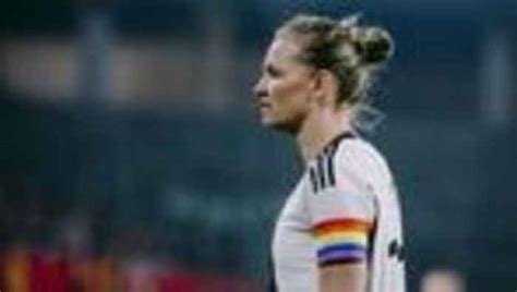 Fu Ball Dfb Frauen Wollen Regenbogenbinde Bei Testspielen Tragen