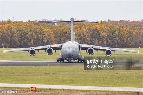 90 C17 Cockpit Stock Photos, High-Res Pictures, and Images - Getty Images