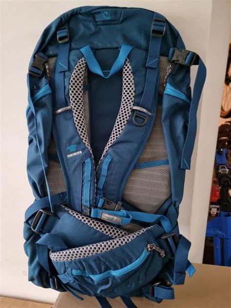 MOUNTAINSMITH APPROACH 45L Men S Fashion Bags Backpacks On Carousell