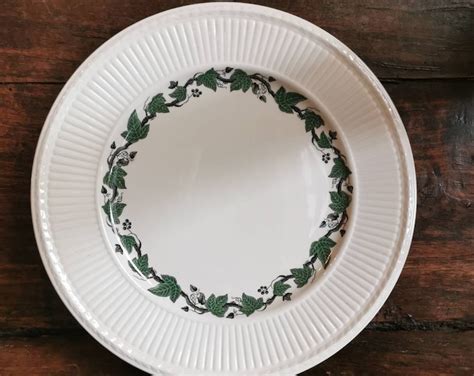 Wedgwood Stratford Dinner Plate Wedgwood Dinnerware Ivy Pattern Edme