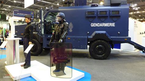 Gendarmerie Nationale Le Nouveau V Hicule Blind Centaure Expos