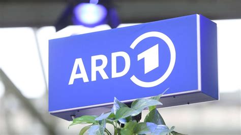 ARD ändert TV Programm nach Sturm der Liebe und Rote Rosen