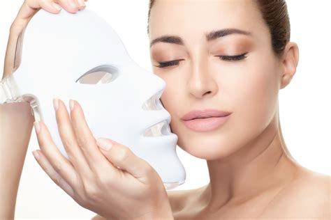 Led Light Therapy Facial Benefits Online Laseb Fae Ufmg Br