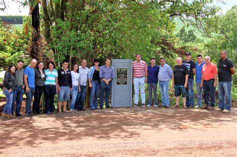 Linha Tapu Conta Mais Quil Metro De Rodovia Rural Portal Do