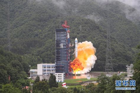 我國「一箭雙星」成功發射兩顆北斗導航衛星 香港文匯網