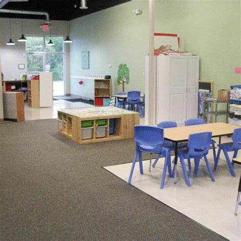 New Wonders Discovery Center Daycare In Kalamazoo Mi Winnie