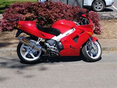 Honda Cc Vfr F Vfr Fi Shannons Club Online Show