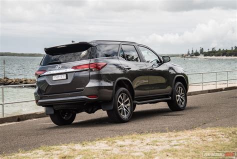 2018 Toyota Fortuner Crusade Review Video Performancedrive