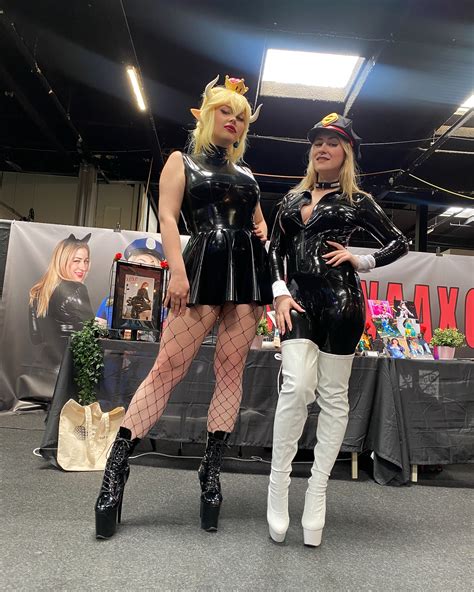 Adia Cosplay