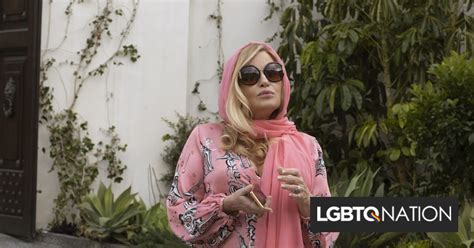 Gay Icon Jennifer Coolidge Still Loves The Gays Even Though They Tried