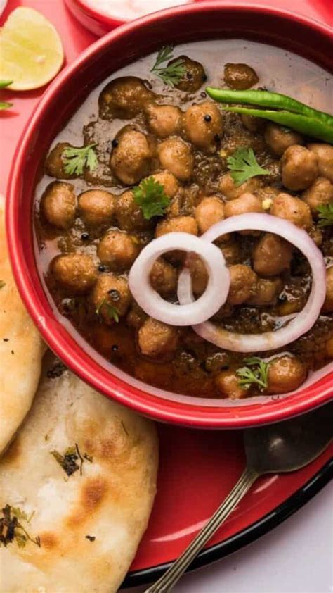 Make Perfect Amritsari Pindi Chole At Home