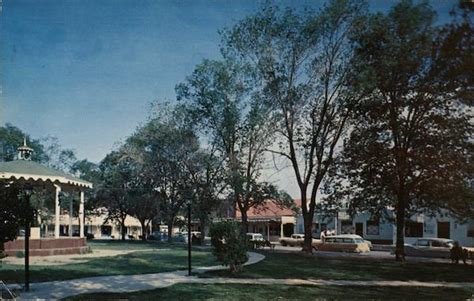 OLD TOWN PLAZA ALBUQUERQUE, NM Bob Petley Postcard