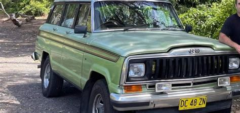 Classic Jeep Cherokee – Star Cars Agency