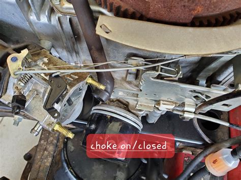 Craftsman yt3000 only idles/run with choke on/closed. Are the linkages