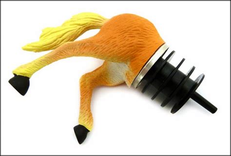 Винные пробки с перевернутыми зверушками: пей в компании!