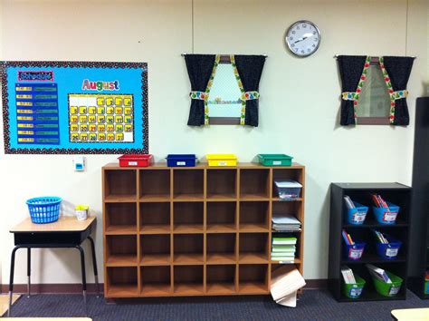 Spectacular 2nd Grade: Classroom Setup - Week Two and Three