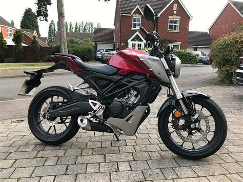 Honda Cb125r 2018 Red 2800 Miles Less Than 1 Year Old Hd