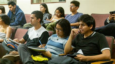 Especialistas Abordan Los Retos De La Comunicaci N Digital Udep Hoy