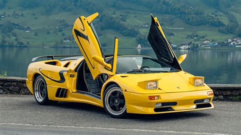 One Of Just Two Lamborghini Diablo Sv Roadsters Is Up For Sale Carscoops