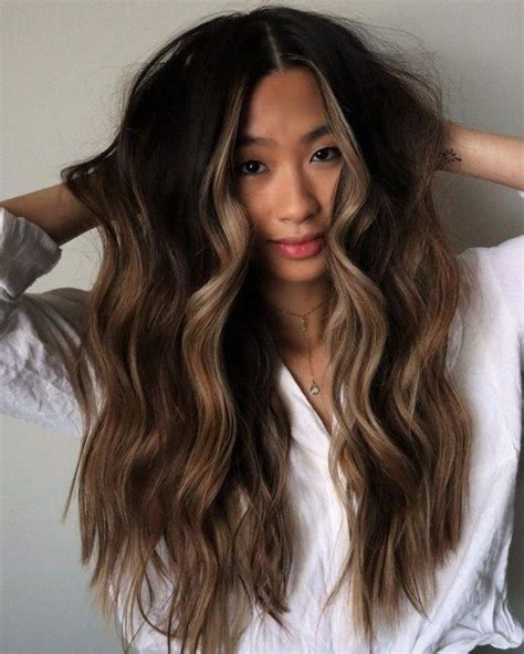 Trendy Money Piece Hair Ideas For Your Makeover Hair Adviser Hair Pieces Brunette To