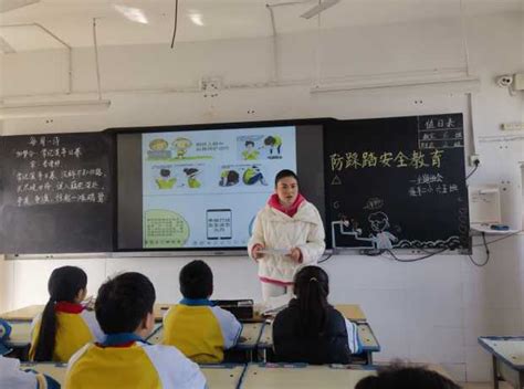 预防踩踏 珍爱生命 ——遂平县第二小学举行防踩踏安全主题教育活动 科教 乡村振兴科技网