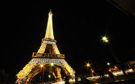 Paris at Night Wallpaper - WallpaperSafari