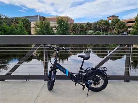 Cashless systems will soon be mandatory for the through neck bridge toll 28