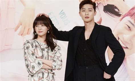 Detail Kim Ji Won Hot Koleksi Nomer