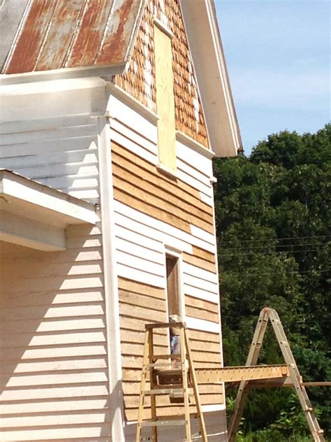 The Ledford-Colley House: A White Farmhouse with a Metal Roof ...