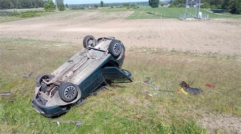 Wypadek Drogowy W Miejscowo Ci Leszcze Gm Ko Cielec Kolskie Fakty