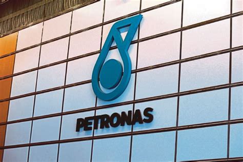 petronas  due diligence  eni euglena  build biorefinery