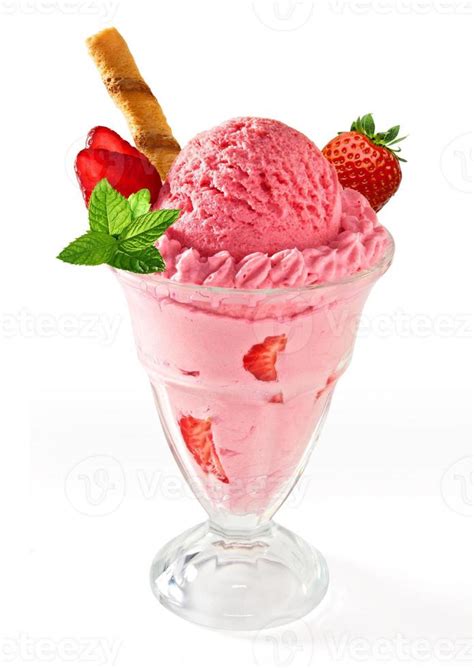 Strawberry Ice Cream In Cup 765339 Stock Photo At Vecteezy