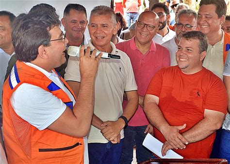 Em Campo Maior Governador Inaugura Obras E Libera R Milh Es Para