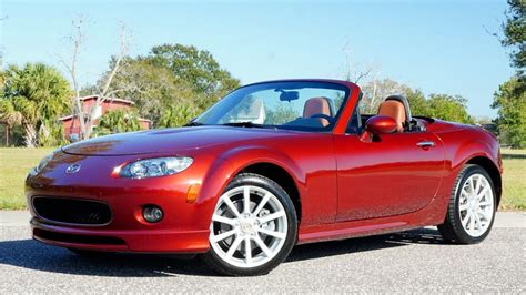 2007 Mazda MX-5 Miata Convertible for Sale at Auction - Mecum Auctions