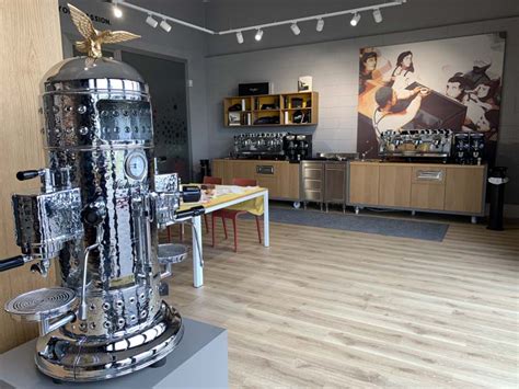 Кофемашины и кофемолки Nuova Simonelli — официальный сайт Nuova ...