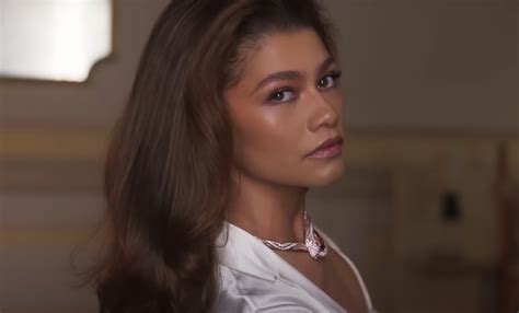 Zendaya Hot